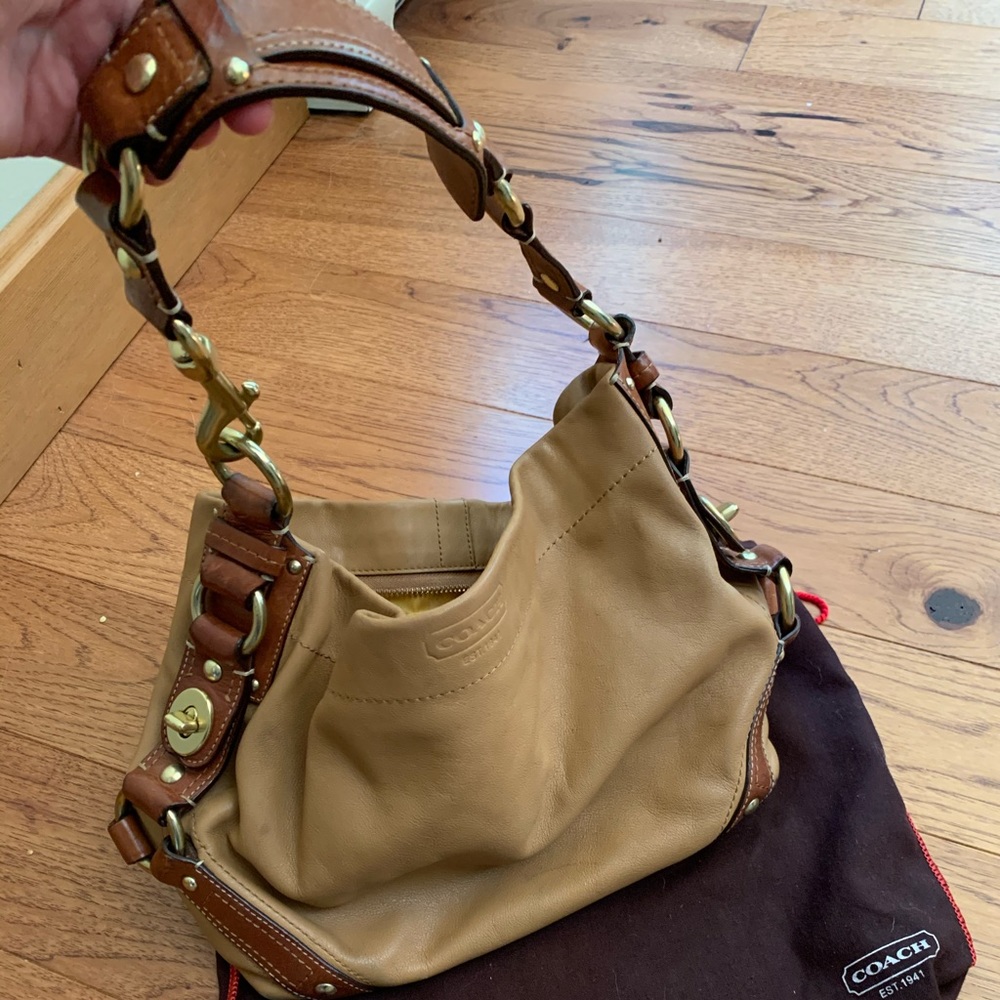 Coach shoulder bag